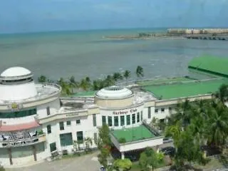 Casa Lago Holiday Apartments Malacca Hotel